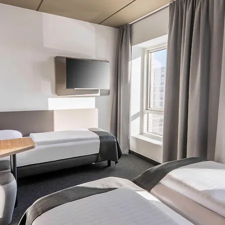 B&B Hotel Memmingen ميمنغن