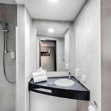 B&B Hotel Memmingen فندق
