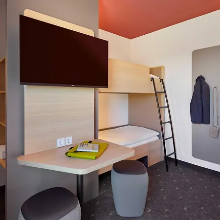 B&B Hotel Memmingen 3*